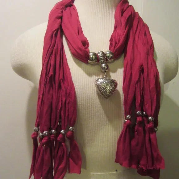 Lot of 8 Jeweled Scarf necklaces - Picture 3 of 8